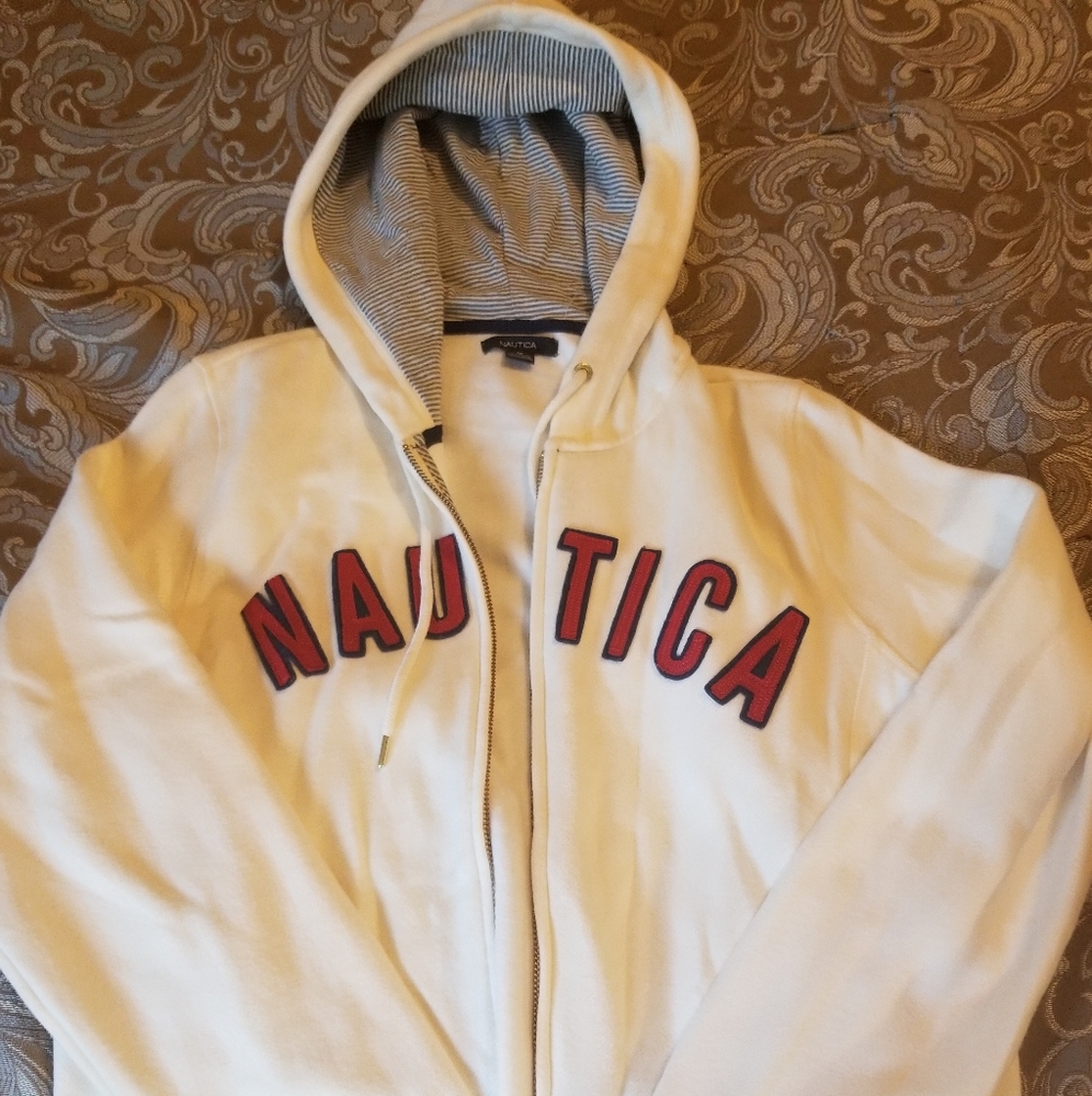 M NWOT Nautica Sweatshirt